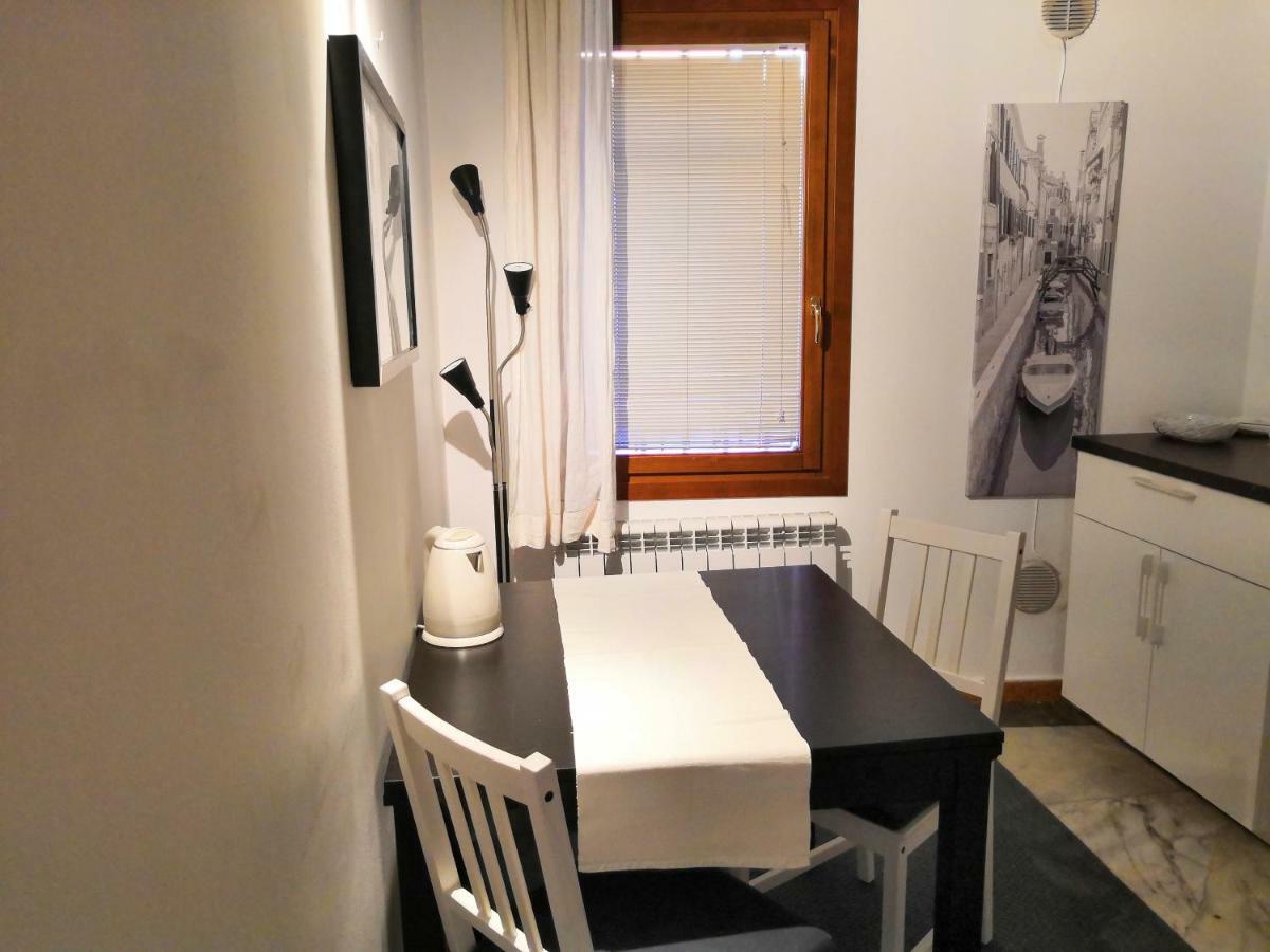 Appartement Castello Ground Floor à Venise Extérieur photo