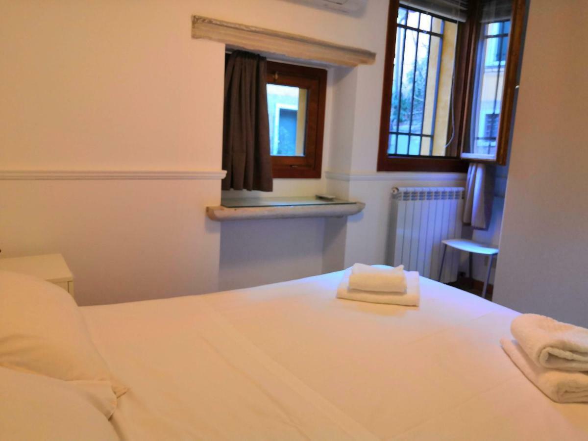 Appartement Castello Ground Floor à Venise Extérieur photo